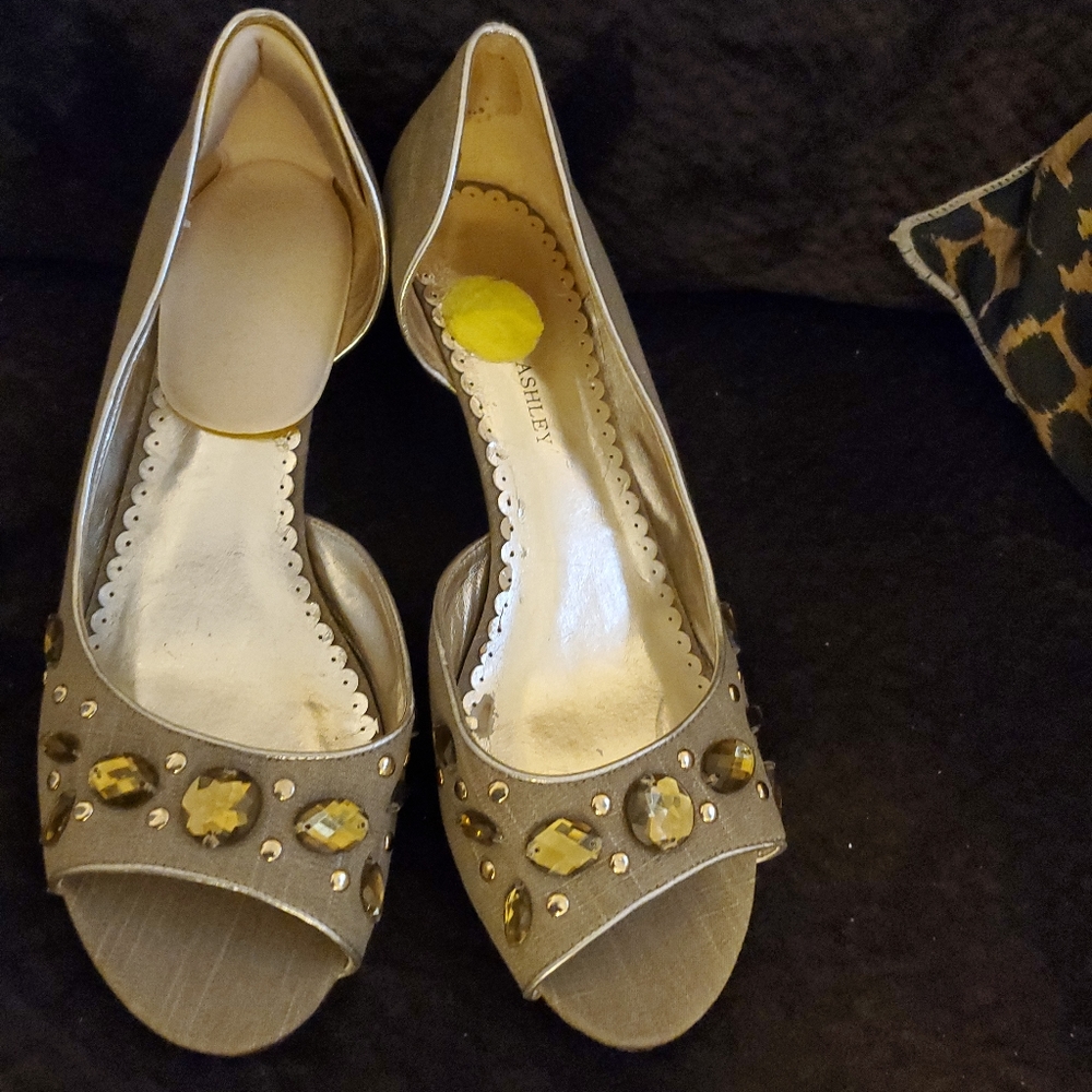 Ladies Shoes